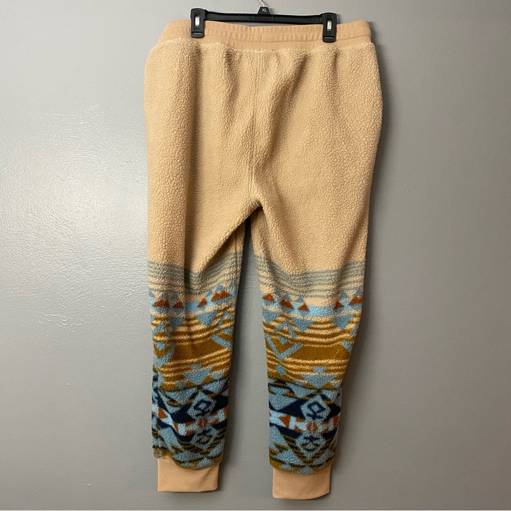 Sun + Stone Sherpa tracksuit set - Tan - Picture 6 of 11